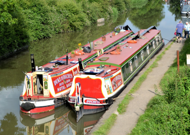 UK Hotel Boat For Sale - Travel the UK's Canals and Earn a Living! 