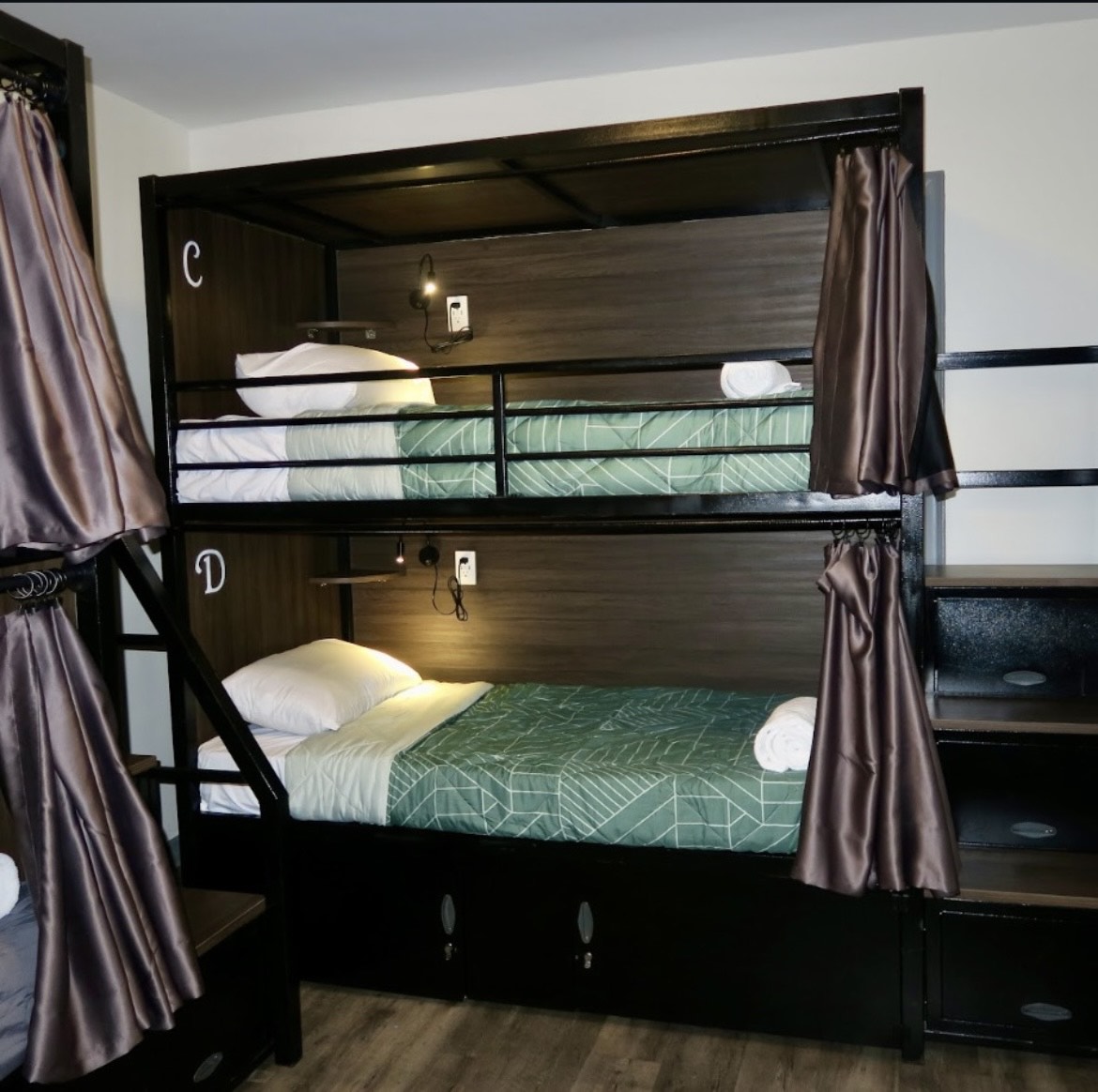 Hostel Fish Bunks Hostel Fish Dorms