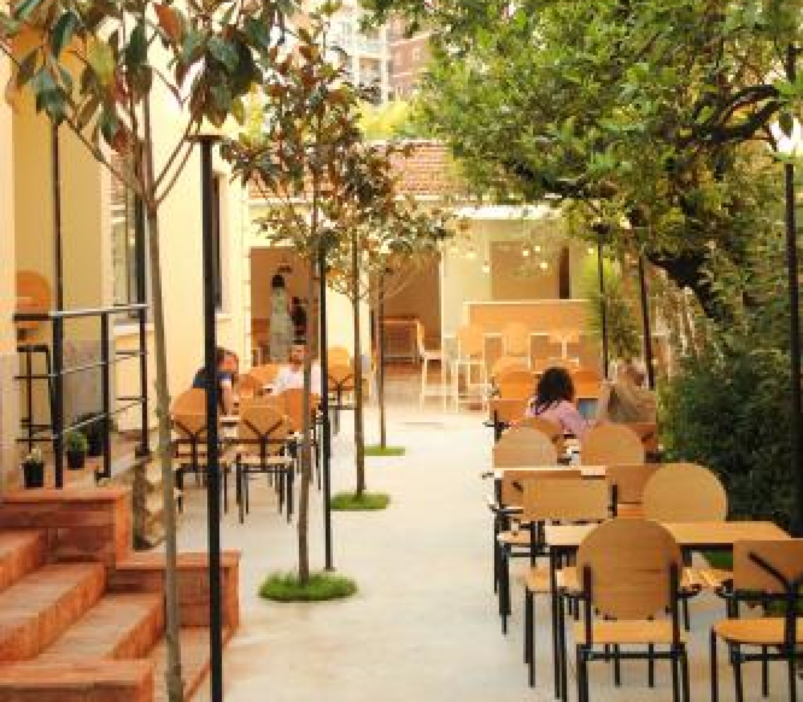 Destil Hostel Tirana's picture