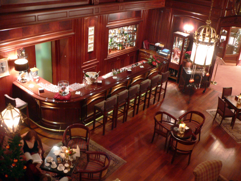 Hostel bar and restaurant wikiphoto Hostel bar and restaurant wikiphoto