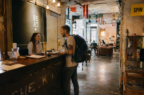 How marketing a hostel is different than marketing a hotel How marketing a hostel is different than marketing a hotel