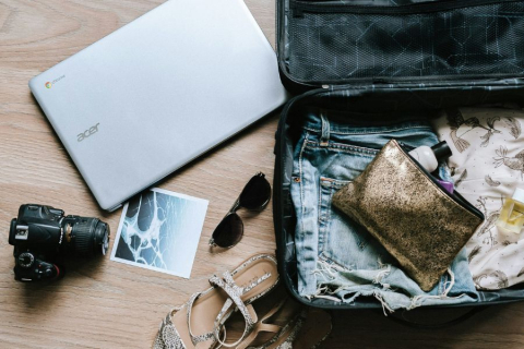 Minimalist Packing Backpacking Tips