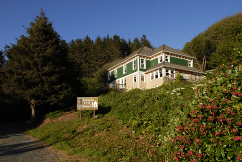 redwood hostelnational park close shut down in january two thousand and ten