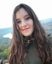 pınar eray's picture